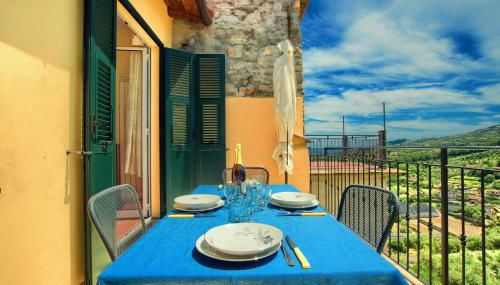 casa con terrazza panoramica in tipico borgo ligure - Foto 2