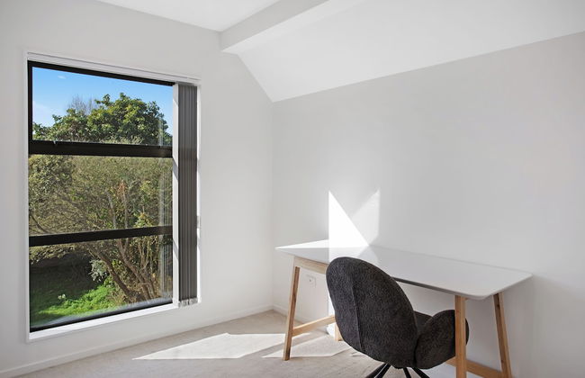 Style Serenity Townhouse with Parking - Photo 28