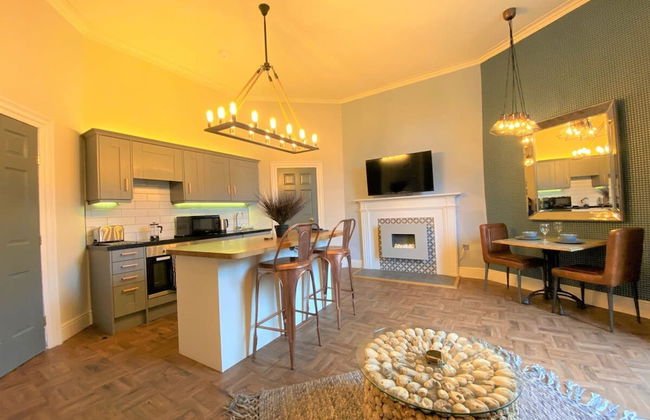 Claremont The Leeming - Foto 1