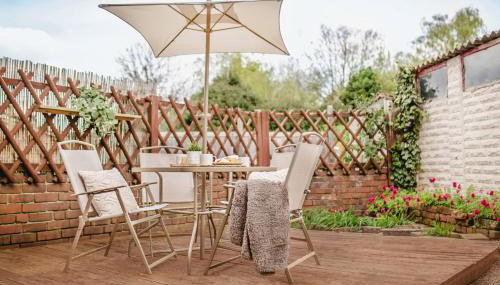 Serene Boho Retreat: White Oak Charm House 10ppl - Foto 4, Garden