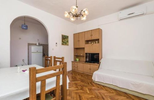 Pet Friendly Apartment In Dinjiska - Foto 15
