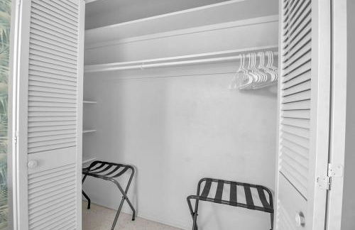 Luxury Vacation Home in Madeira Beach Family and Pet Friendly - Foto 25