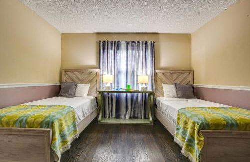 Near Golf and Beaches Coral Springs Home with Yard! - Foto 24