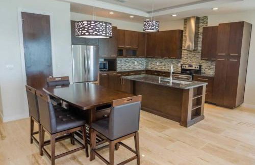 5 BEDROOM BEACHFRONT CONDO - 3rd Floor - Foto 8