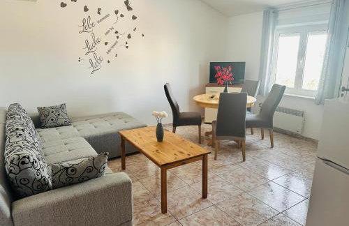Family Apartment near Beach Petrčane - Quiet & Central- Unit 1 - Foto 5