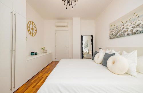 Milano 8 Luxury Apartment - Centro - Porta Venezia - Photo 4