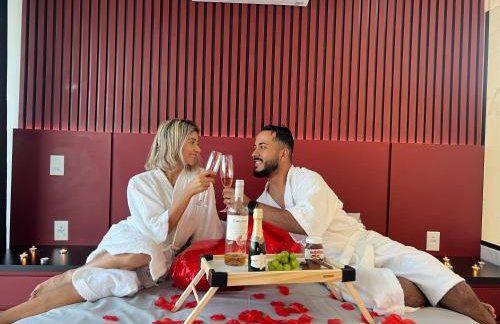 Suite Luxo com Piscina Privativa e Jacuzzi - Foto 2