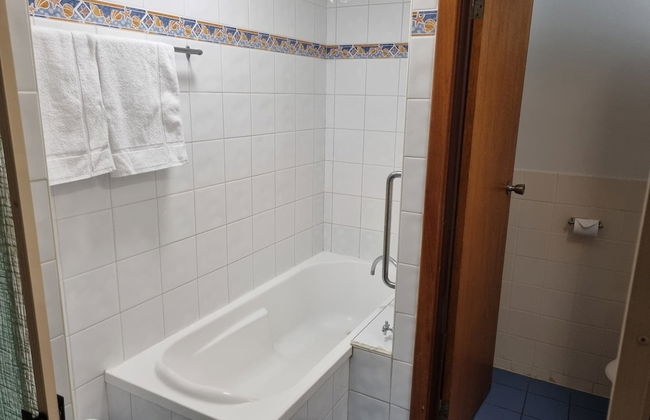 Emu Beach Chalets - Photo 37