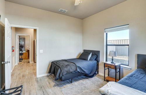 Large Patio and Grill! Group Stay in Midland - Foto 19