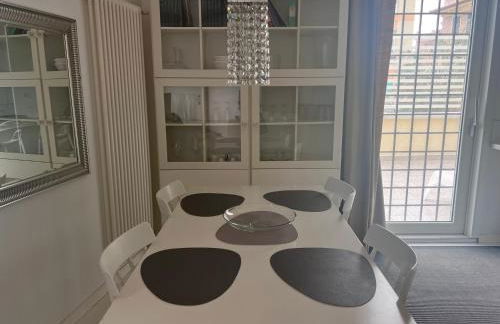 Rome, Beautiful Apartment in a Vintage Building - Foto 15