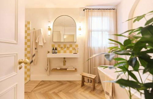 The Kensal Rise Retreat - Stunning 4bdr Home With Garden - Photo 18