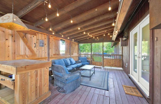 Gettin' Guada Loopy With Hot Tub & Riverfront - Foto 31