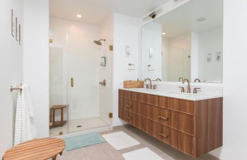 Back-Bay 2BR Condo w Roof top Gym Parking - Foto 33