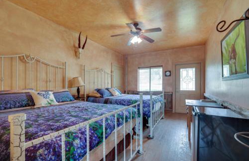 Rural Texas Villa with Hot Tub - Horses Welcome! - Foto 13