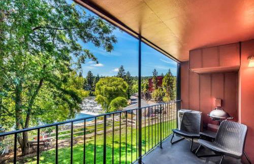 Riverfront Condo Next to Park and Downtown Bend - Foto 8