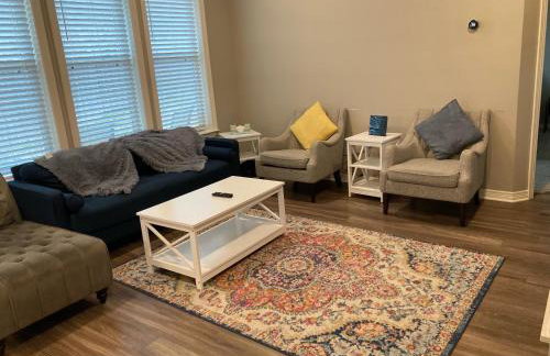 Home sweet home- great access to hospitals and everything - Foto 3