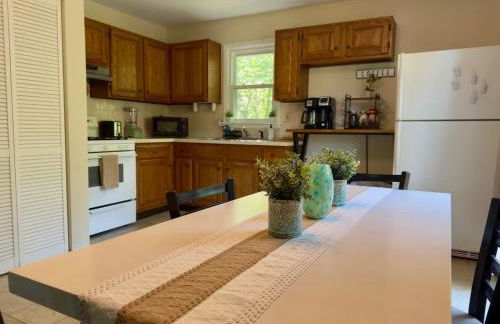 Avon Nature Retreat by Creek - Foto 10