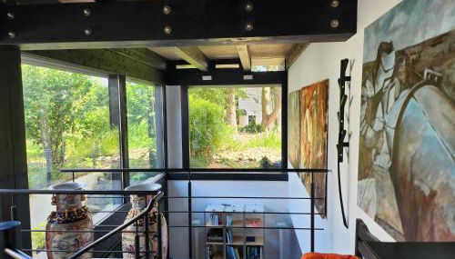 Art in Nature - Photo 2