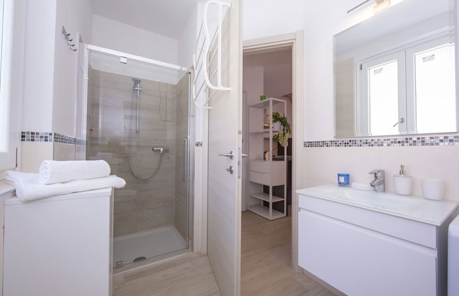 Como Lake Modern apartment Ulivi - Photo 19