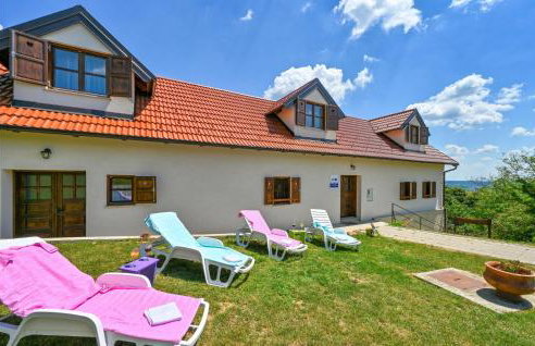 Awesome Home In Breznicki Hum - Foto 16