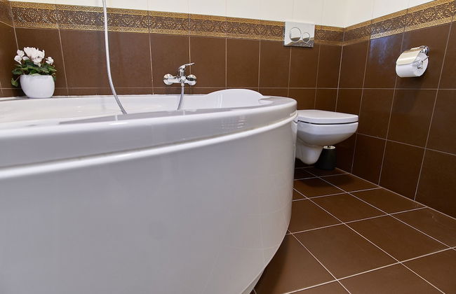 Presidential Apartment In The Old Town Square - Photo 24