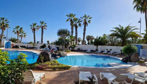 2 bed Apartment That Steps out on to the Pool - Foto 2, sunbed