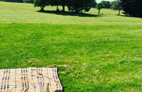 Lincoln Holiday Retreat Cottage with Private Hot Tub - Foto 44