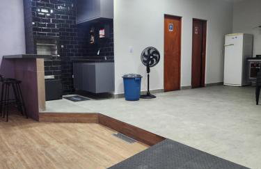 Sobrado novo e lindo com piscina - Foto 10