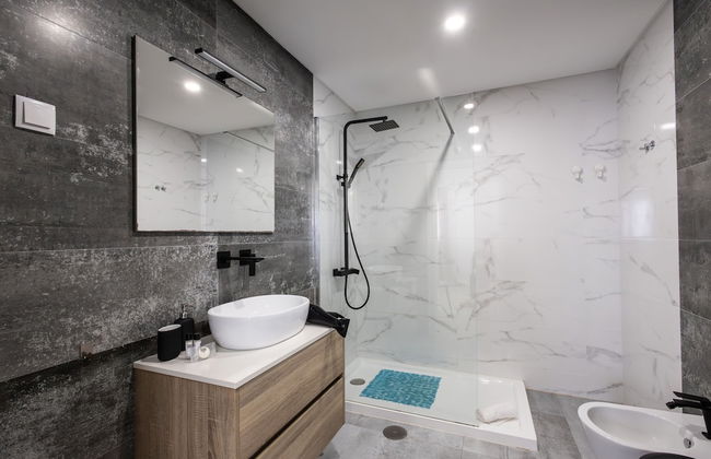 Beach - In the Center of the Village - Foto 42