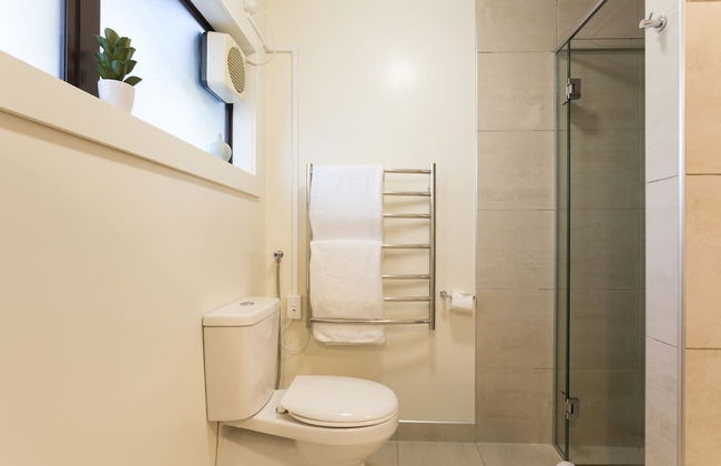 Large Distinctive AND Spacious Family Home - Foto 33