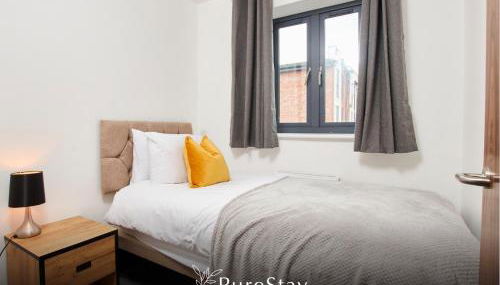 Stylish 5-bedroom Manchester Retreat Sleeps 9 by PureStay - Foto 2