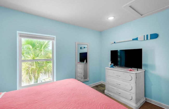 Boathouse - Photo 49