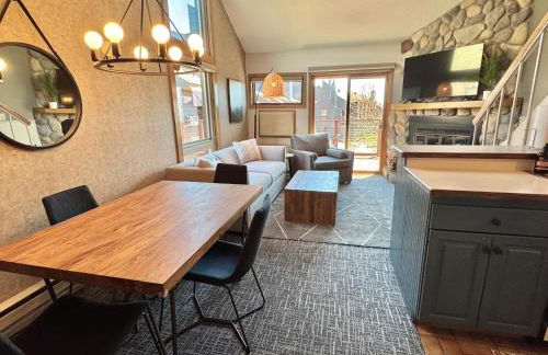 Ski in Ski out Top Floor Condo with Pools, Hot tub and more - Foto 3