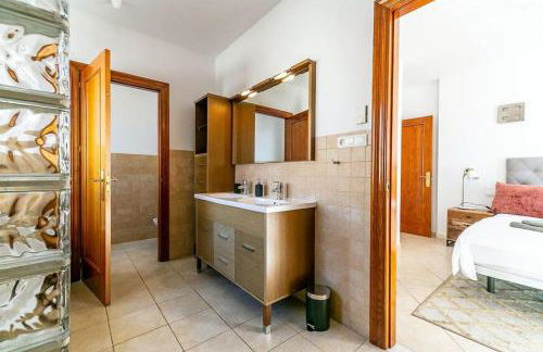 88-Exclusive Villa with Private Pool in Mijas, Malaga - Photo 37