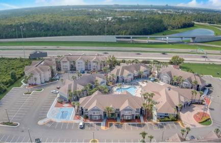 Whimsical Condo 1.5M from Disney - Foto 62