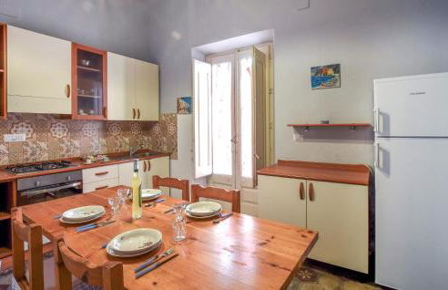 Lovely Home In Melito Di Porto Salvo - Foto 3