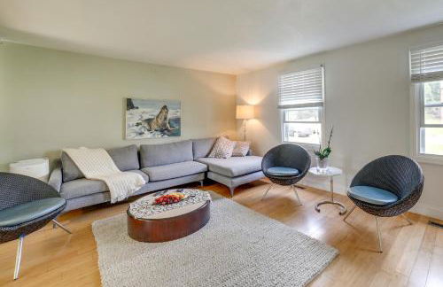 15 Mi to Pittsburgh WFH-Friendly Home with Deck - Foto 8