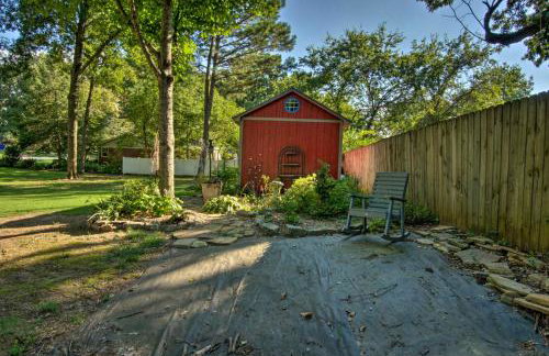 Charming Florence Getaway with Fireplace and Grill! - Foto 38