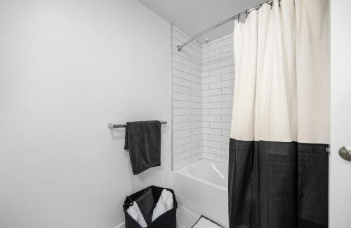 Luxe Loft In Heart Of Downtown - Foto 12