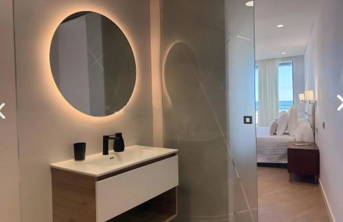 Gandia Tropicana Suite - Photo 37