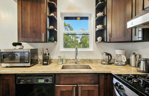 Marbella Lane - 3BR Penthouse Executive Suite, SFO, Parking - Foto 104