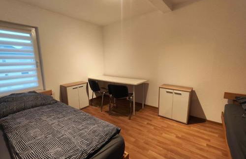 schöne 4-7 Bett FeWo in Staßfurt - Foto 12