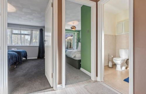 3 bedroom Bungalow for Contractors,Workers,Relocation,Insurance,Family, Free Parking - Foto 13