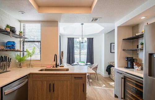 Walk to Westin Kierland , Family-Friendly Stay with Pool & Parking - N171 - Foto 53