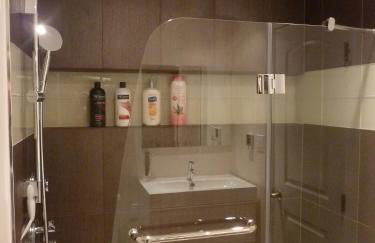 Stunning SanFran Casa close to Center and steps from Ocean - Foto 14