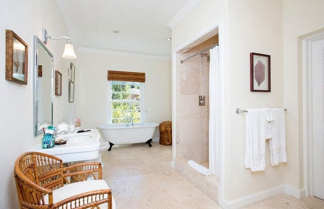 Buccaneer Hill Main House 5 Bedroom Home - Foto 13