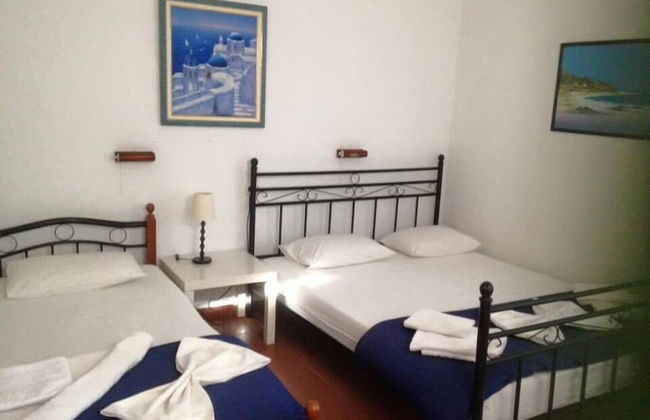 Captain Menegos Studios - Photo 1