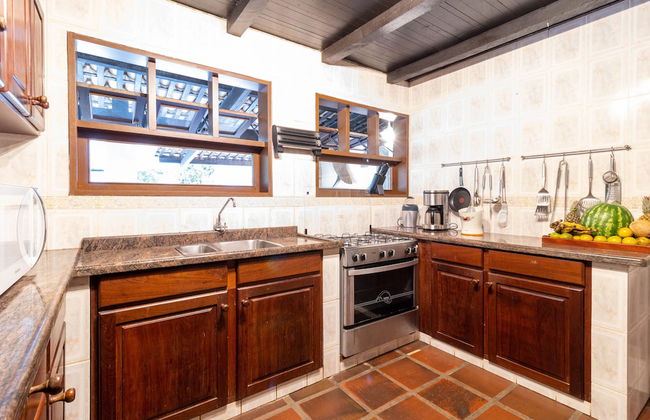 PF20 Casa 3 Quartos a 50m Praia do Forte - Foto 15