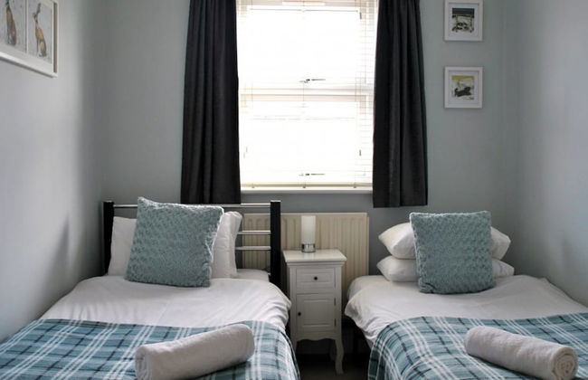 Garfield House 8 - Photo 1