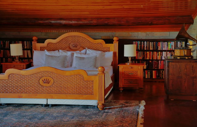 The Mira House - Photo 4